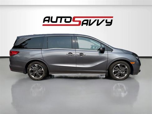 Used 2023 Honda Odyssey Elite image 8