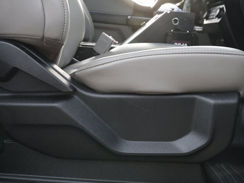 Used 2018 Ford F150 XL w/ Equipment Group 101A Mid image 31