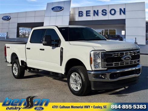 Used 2025 Ford F250 XLT image 1