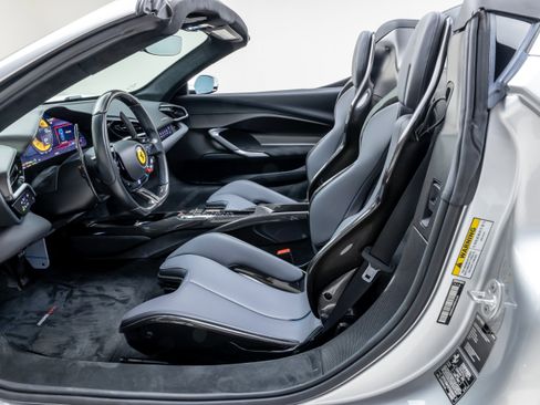 Used 2023 Ferrari 296 GTS image 71