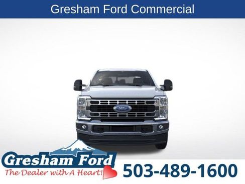 New 2026 Ford F350 XL w/ XL Chrome Package image 7