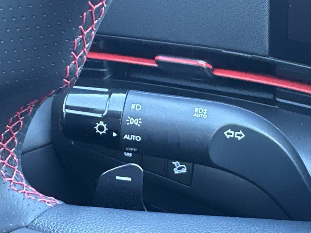 Used 2025 Hyundai Kona N Line S FWD image 32