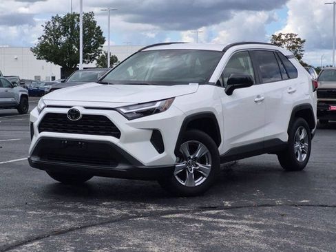 Certified 2025 Toyota RAV4 LE AWD/4WD image 2