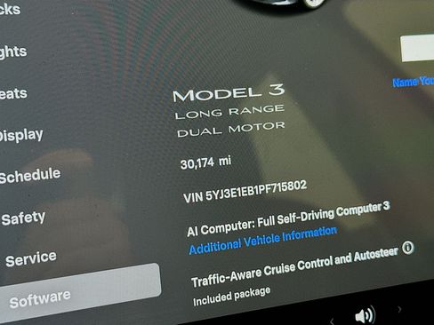 Used 2023 Tesla Model 3 Long Range AWD/4WD image 18