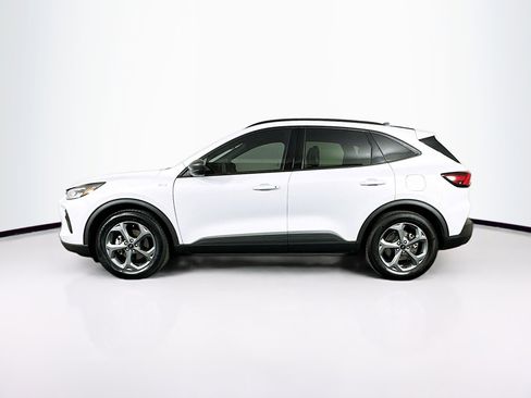 Used 2025 Ford Escape ST-Line w/ Tech Pack #1 image 4