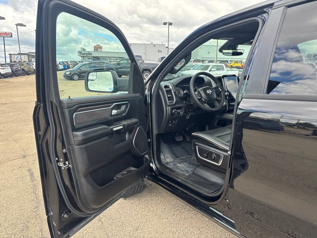 Used 2025 RAM 1500 Laramie w/ Bed Utility Group AWD/4WD image 11