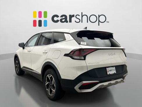 Used 2023 Kia Sportage LX AWD/4WD image 3