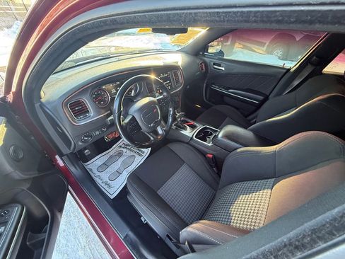 Used 2020 Dodge Charger GT image 11