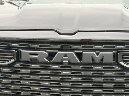 Used 2025 RAM 1500 Big Horn AWD/4WD image 28
