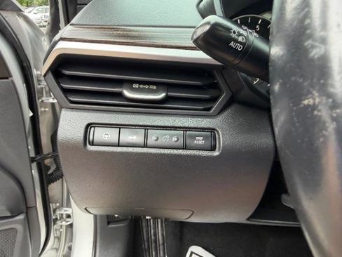 Used 2019 Nissan Altima 2.5 SL FWD image 24
