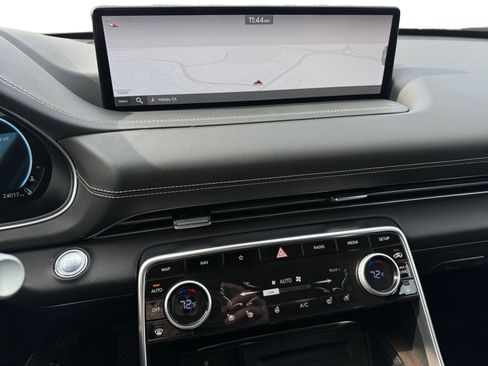 Used 2023 Genesis GV80 3.5T image 12