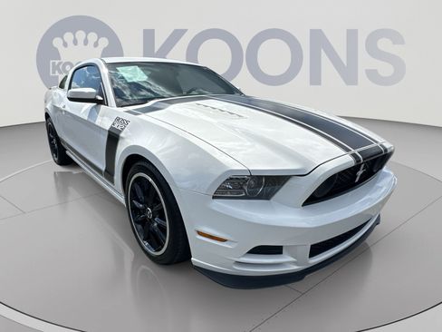 Used 2013 Ford Mustang Boss 302 w/ Boss 302 Accessory Pkg RWD image 2