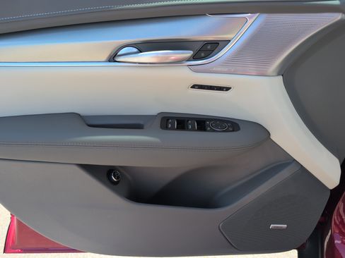 New 2026 Cadillac XT5 Premium Luxury w/ Driver Assist Package FWD image 11