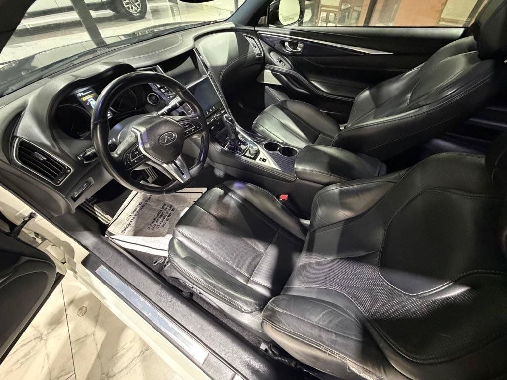 Used 2017 INFINITI Q60 Red Sport 400 RWD image 15
