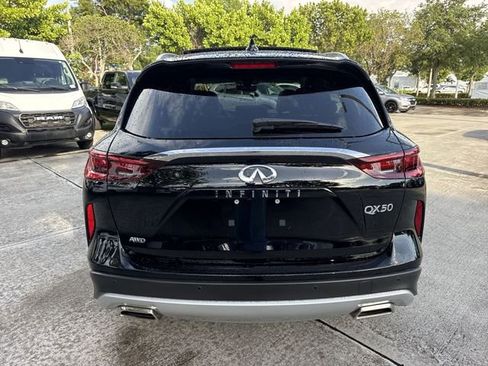 Used 2025 INFINITI QX50 Luxe AWD/4WD image 24