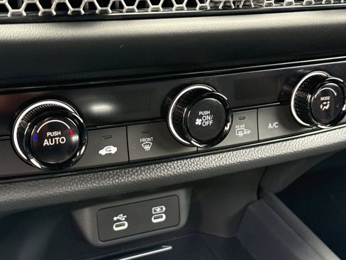 Certified 2026 Honda HR-V Sport image 18