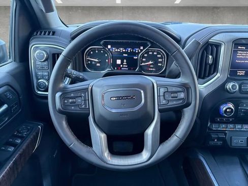 Certified 2023 GMC Sierra 2500 Denali image 24