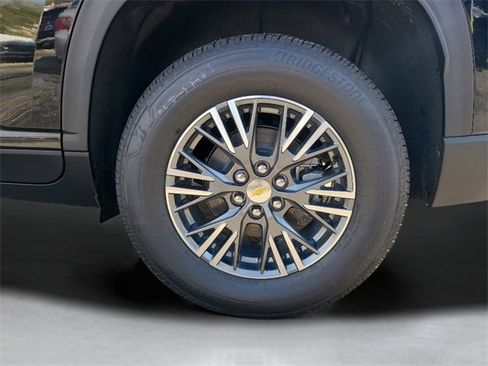 New 2026 Chevrolet Traverse LT w/ Driver Confidence Package image 10