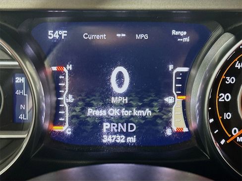 Used 2022 Jeep Gladiator Willys image 15