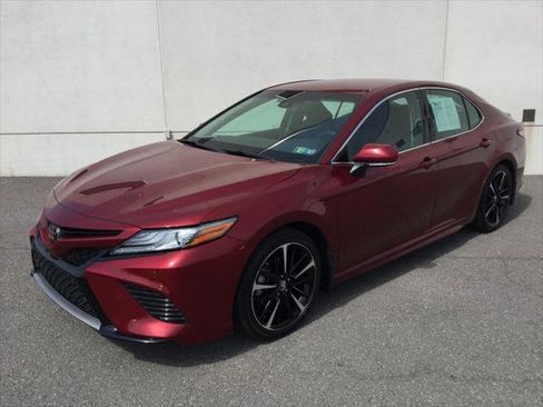 Certified 2018 Toyota Camry XSE FWD image 21