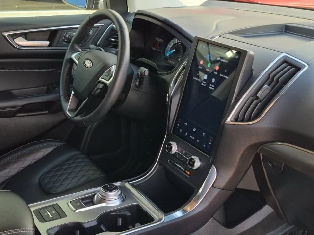 Used 2023 Ford Edge Titanium AWD/4WD image 13