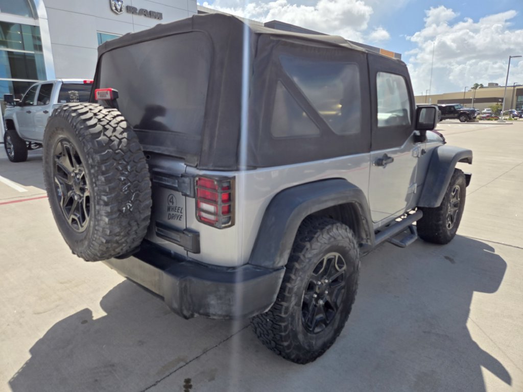 Used 2015 Jeep Wrangler Sport AWD/4WD image 3