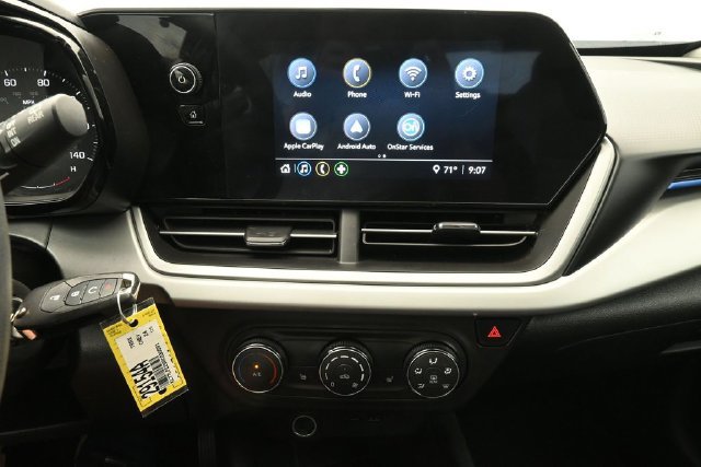 Used 2024 Chevrolet Trax LS w/ LS Convenience Package FWD image 37