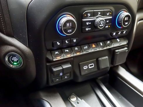 Used 2019 Chevrolet Silverado 1500 LTZ w/ LTZ Premium Package image 22