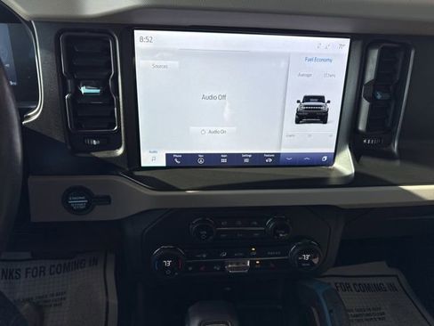 Used 2021 Ford Bronco Wildtrak AWD/4WD image 18