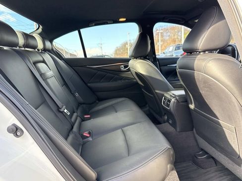 Used 2022 INFINITI Q50 Sensory image 20