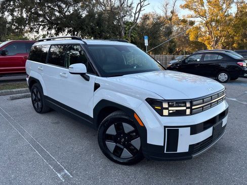 Used 2025 Hyundai Santa Fe SEL image 5