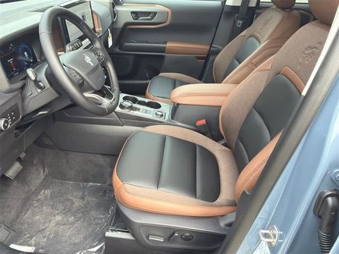 New 2025 Ford Bronco Sport Outer Banks image 10