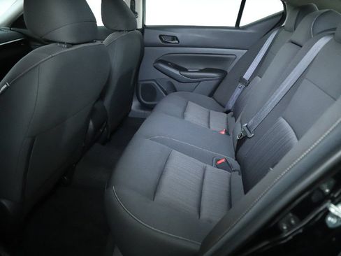 Used 2023 Nissan Altima 2.5 S FWD image 14