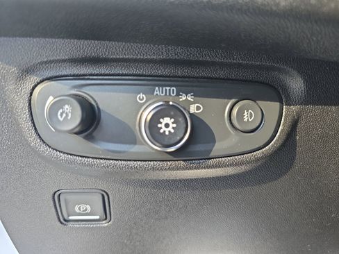 Used 2019 GMC Terrain Denali image 27