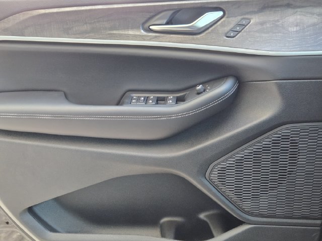 New 2027 Jeep Grand Cherokee Limited AWD/4WD image 17