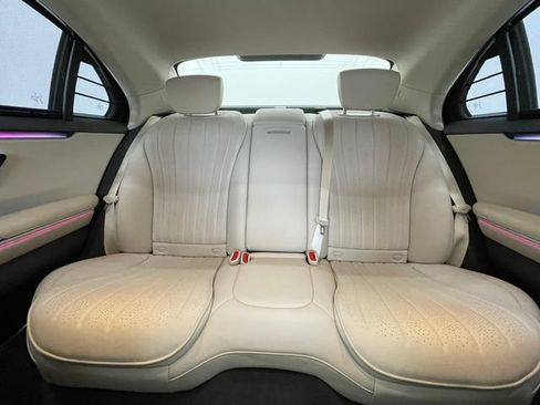 Used 2022 Mercedes-Benz S 500 4MATIC image 7