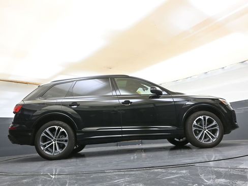 Certified 2025 Audi Q7 2.0T Premium Plus w/ Premium Plus Package image 43