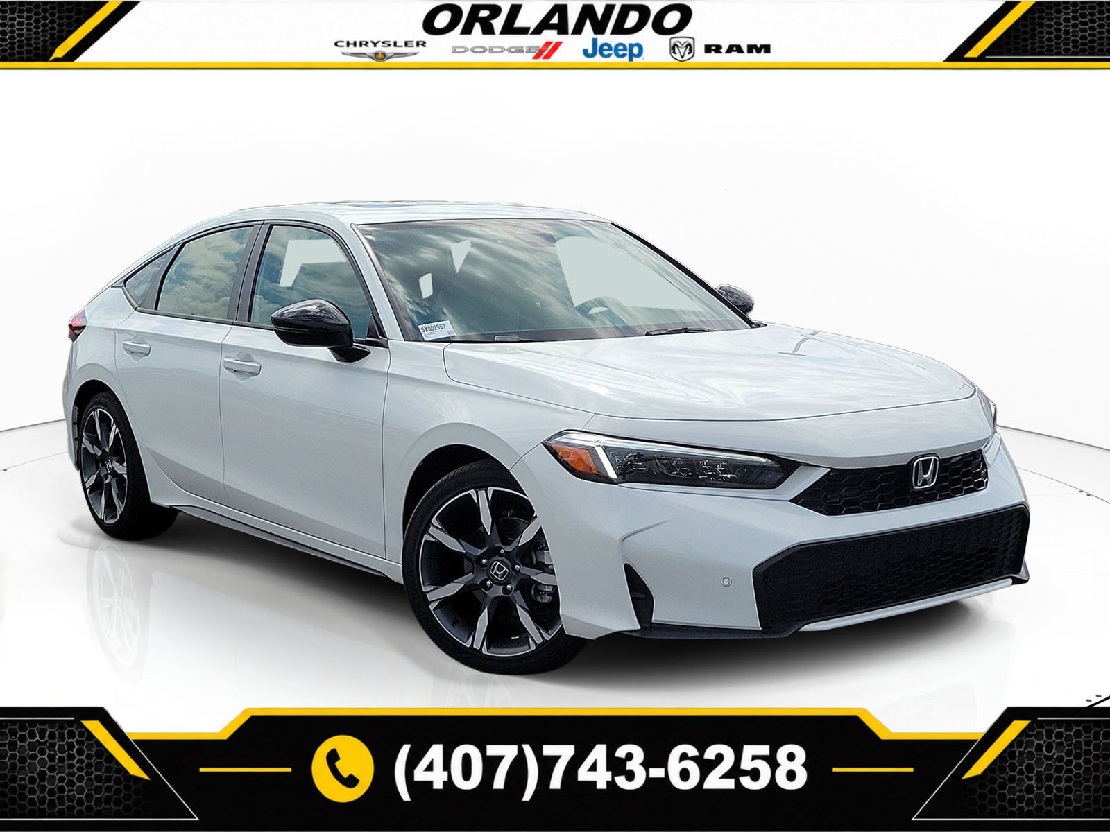 Used 2025 Honda Civic Sport Touring image 1