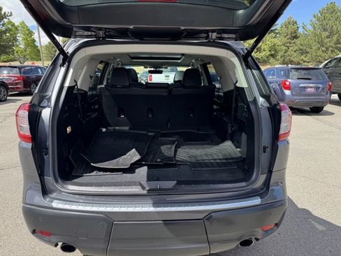 Used 2020 Subaru Ascent Limited w/ Technology Package AWD/4WD image 7