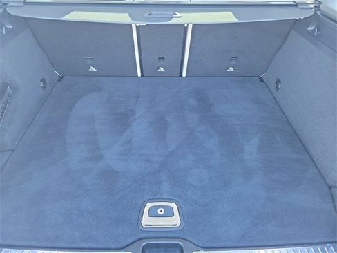 Used 2022 Mercedes-Benz GLC 300 4MATIC w/ Driver Assistance Package image 12