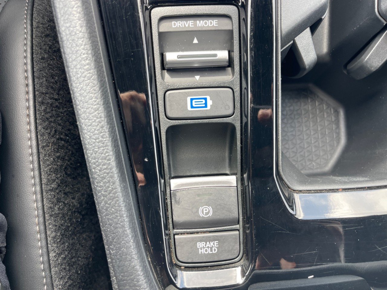 Used 2024 Honda Accord Sport image 18