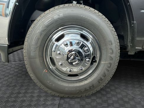New 2026 RAM 3500 Tradesman w/ Chrome Appearance Group A image 15
