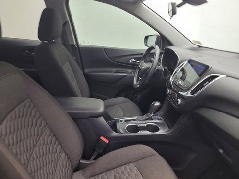 Used 2019 Chevrolet Equinox LT w/ Sun & Navigation Package image 21