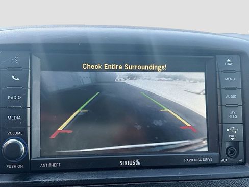 Used 2019 Dodge Grand Caravan SXT FWD image 13