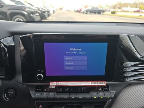 New 2026 Toyota Camry SE image 18