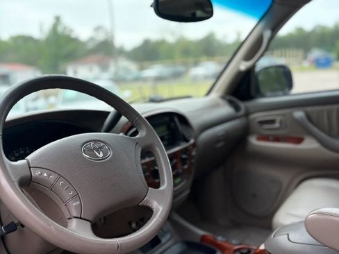 Used 2006 Toyota Tundra Limited RWD image 8