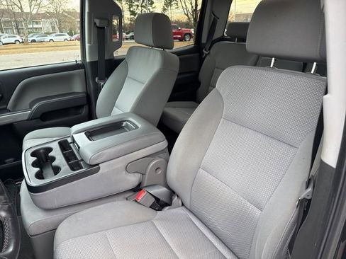 Used 2018 Chevrolet Silverado 1500 LT w/ All Star Edition image 17