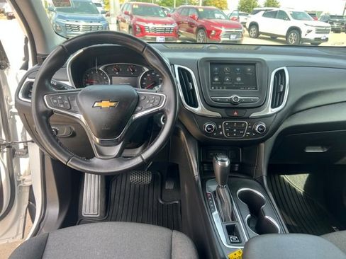 Used 2019 Chevrolet Equinox LT image 19