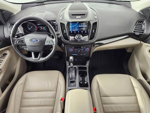 Used 2017 Ford Escape Titanium image 13
