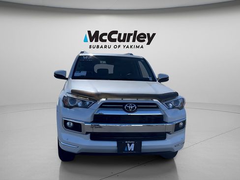 Used 2020 Toyota 4Runner Limited AWD/4WD image 9